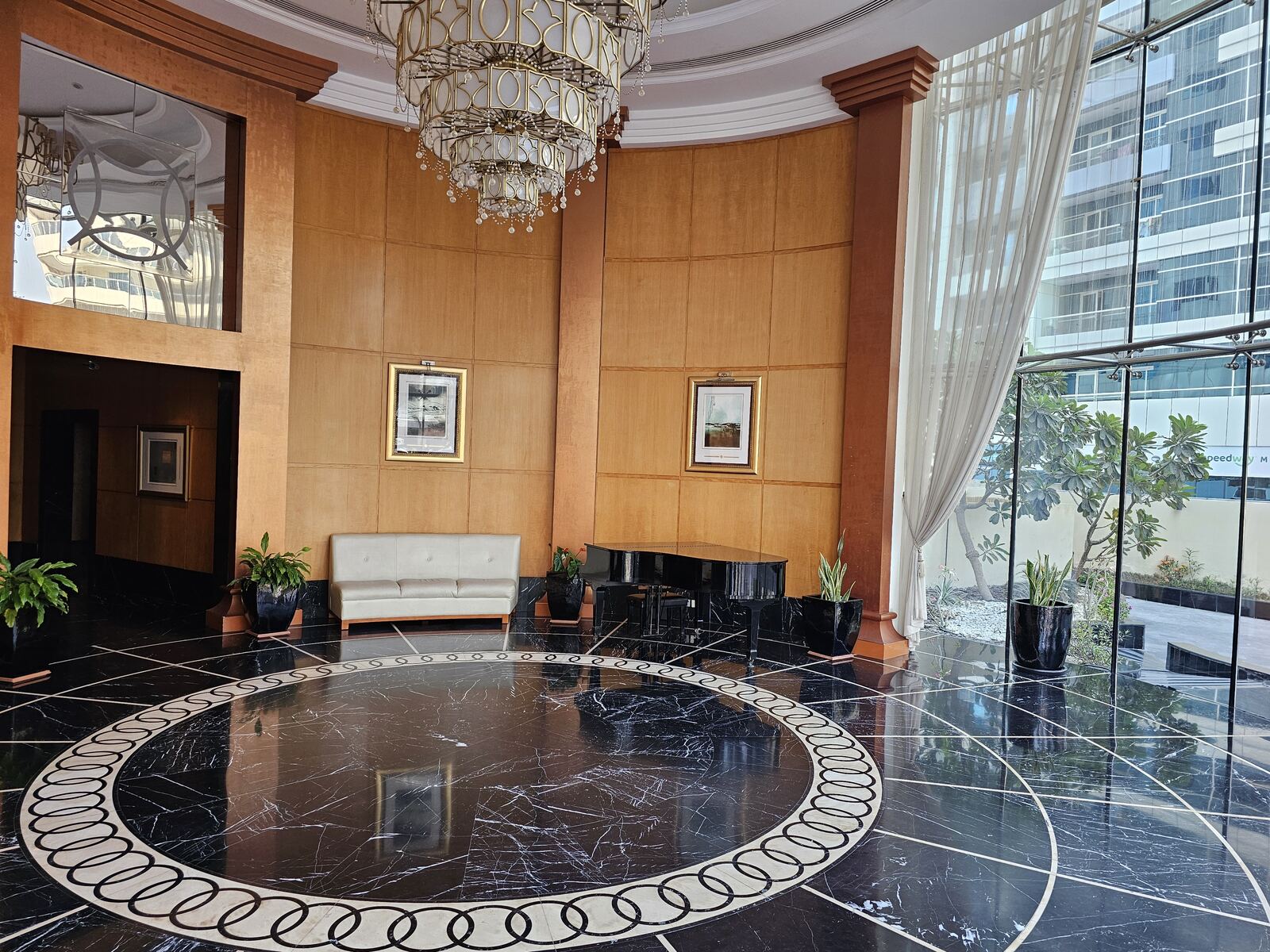 Party room / lounge